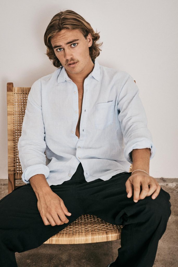 Ryan Agg, folio image 3