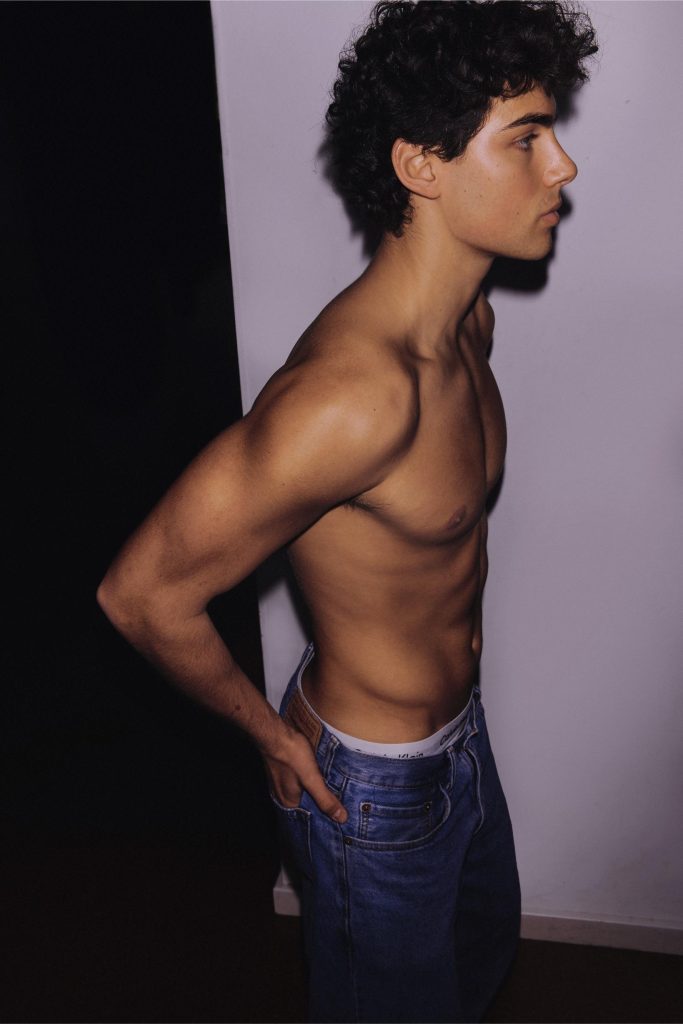 Alec Golinger, folio image 10