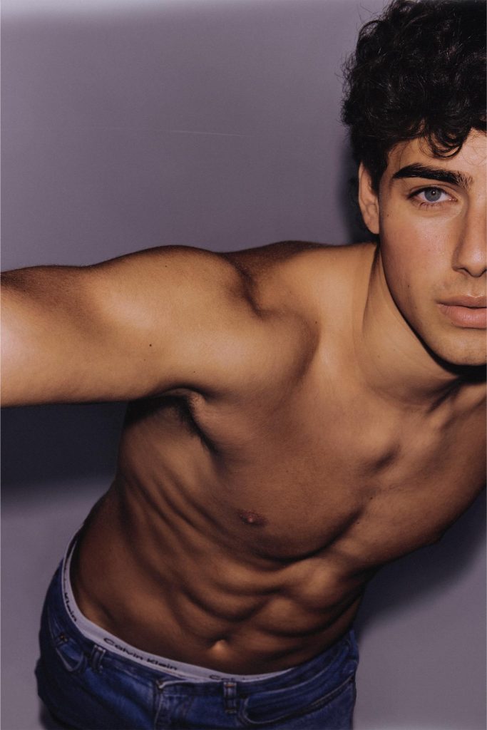 Alec Golinger, folio image 12