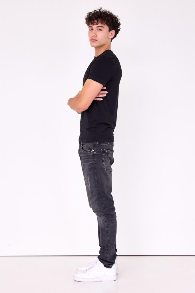 Zach Carr, digitals image 2