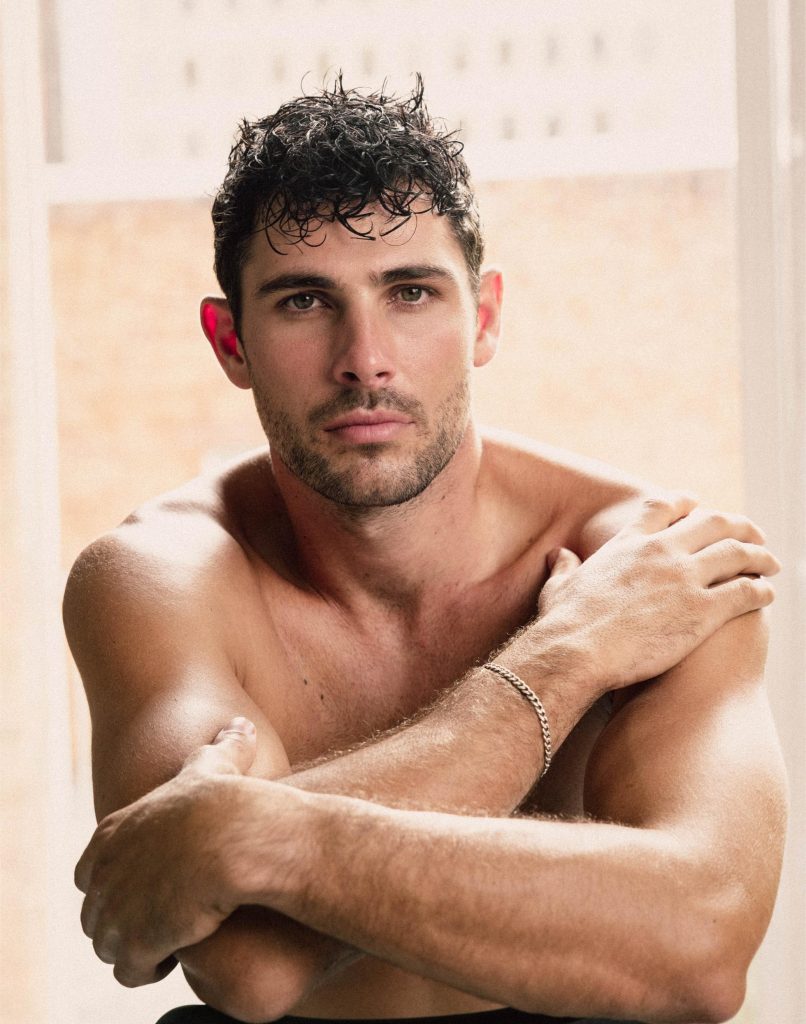 Mitch Alexanderson, folio image 7